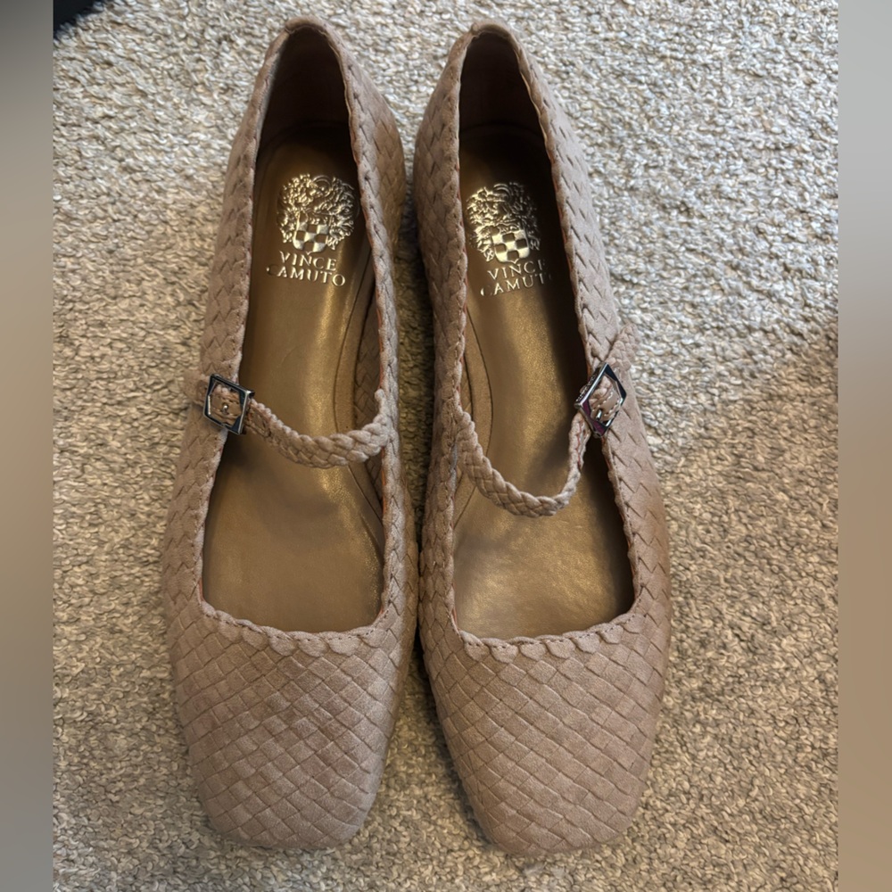 Vince Camuto Brown Woven Flats